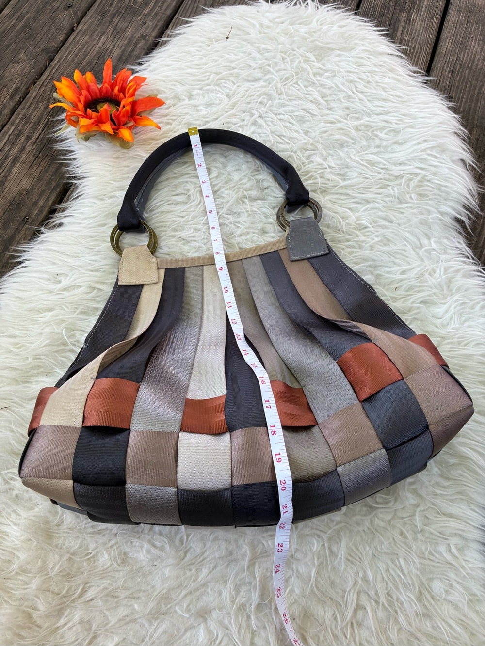 🌺HP🌺Rare GORGEOUS Harvey Stella Treecycle seatbelt bag🌺 - Picture 10 of 12